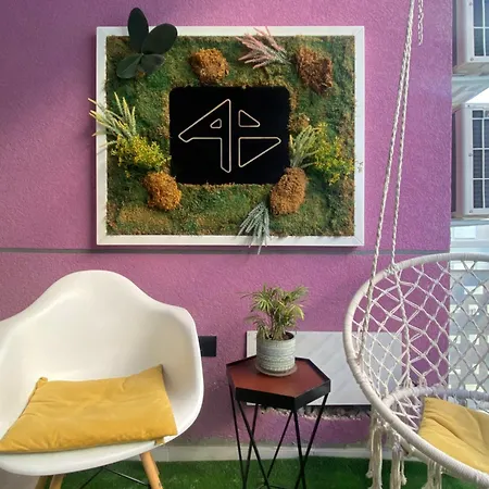 Angry Architects Apartment01 アパート