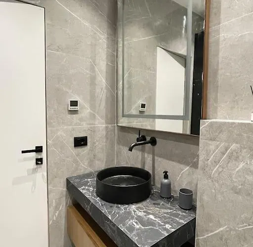 Lägenhet Angry Architects Apartment01 *