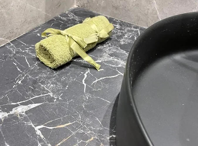 Angry Architects Apartment01 Appartement Tirana